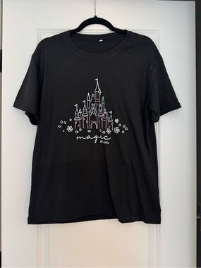 Black 'Magic' Castle Graphic Tee